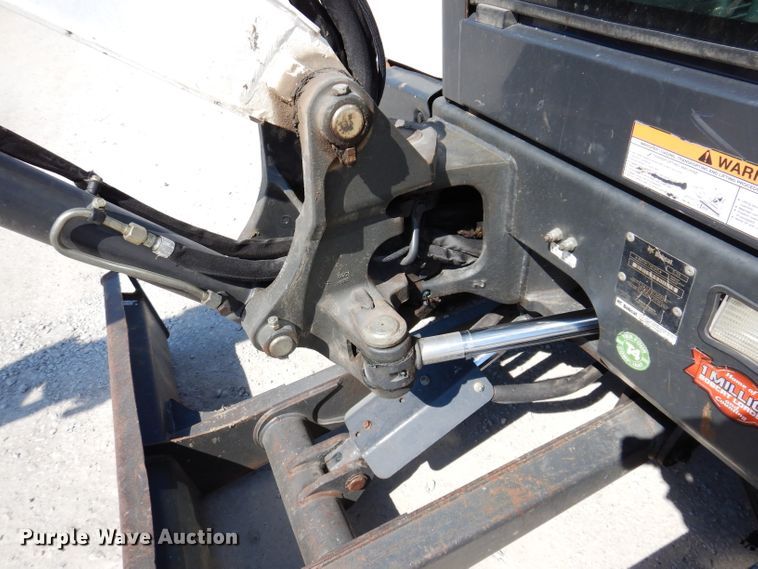 image for item JK9487 2015 Bobcat E35  mini excavator