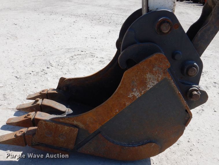 image for item JK9487 2015 Bobcat E35  mini excavator