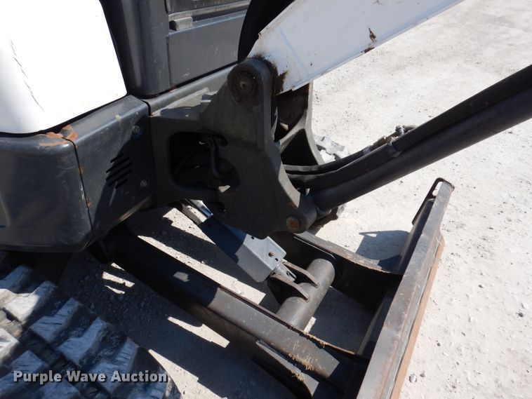 image for item JK9487 2015 Bobcat E35  mini excavator