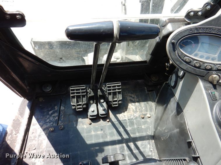 image for item JK9487 2015 Bobcat E35  mini excavator