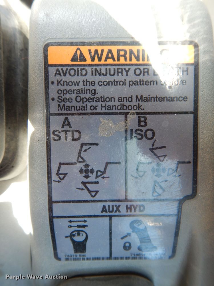 image for item JK9487 2015 Bobcat E35  mini excavator