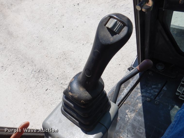 image for item JK9487 2015 Bobcat E35  mini excavator