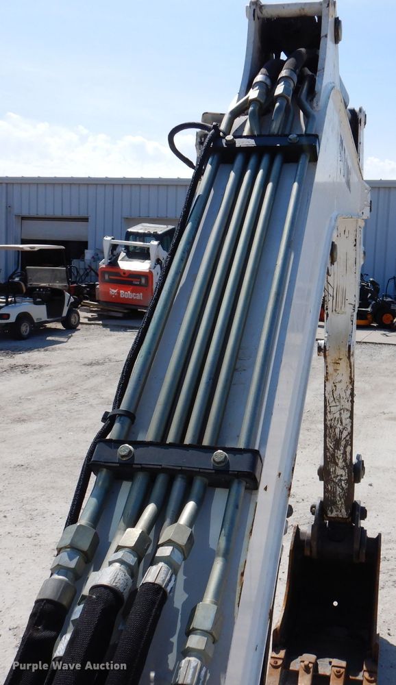 image for item JK9487 2015 Bobcat E35  mini excavator