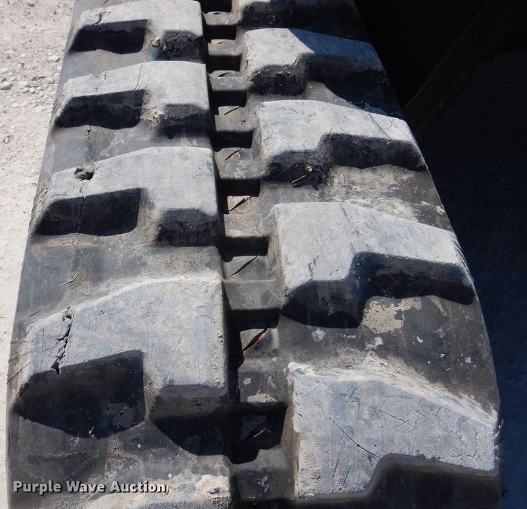 image for item JK9487 2015 Bobcat E35  mini excavator