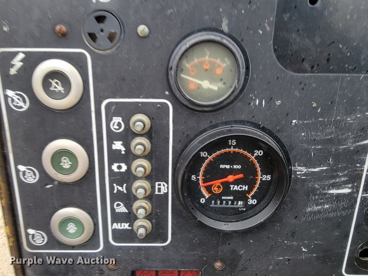 image for item JL9657 2005 Vermeer D16X20A  directional boring unit