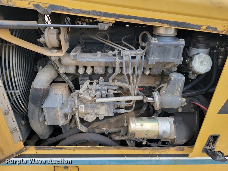 image for item JL9657 2005 Vermeer D16X20A  directional boring unit