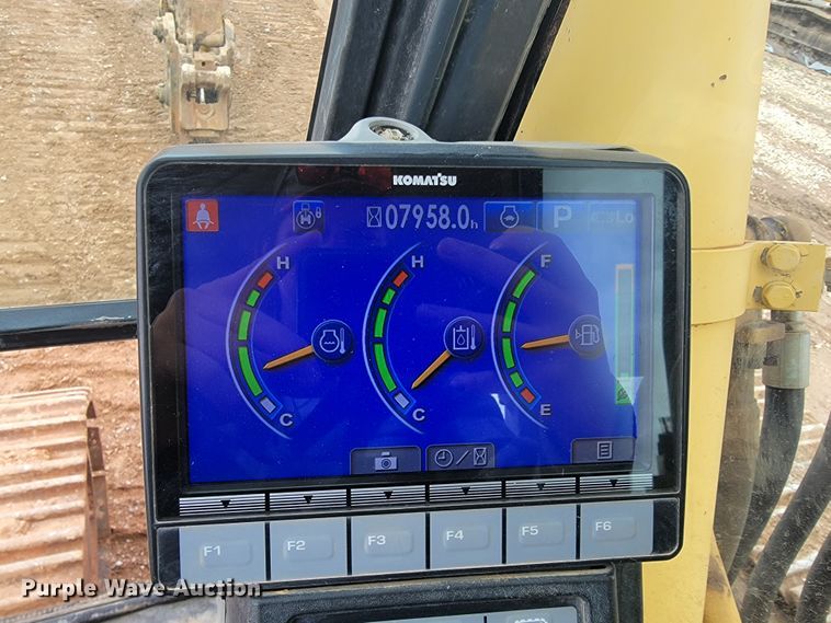 image for item JL9681 2012 Komatsu PC490LC-10  excavator