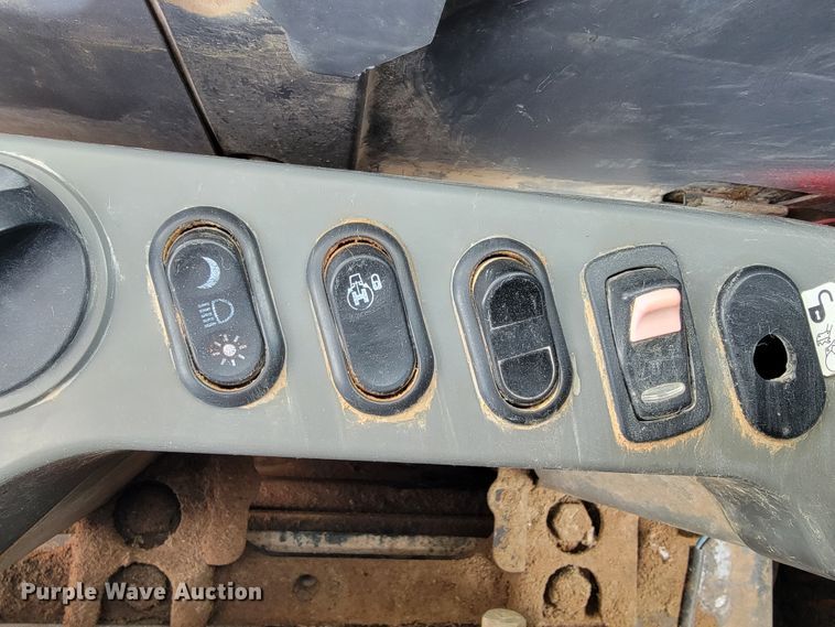 image for item JL9681 2012 Komatsu PC490LC-10  excavator