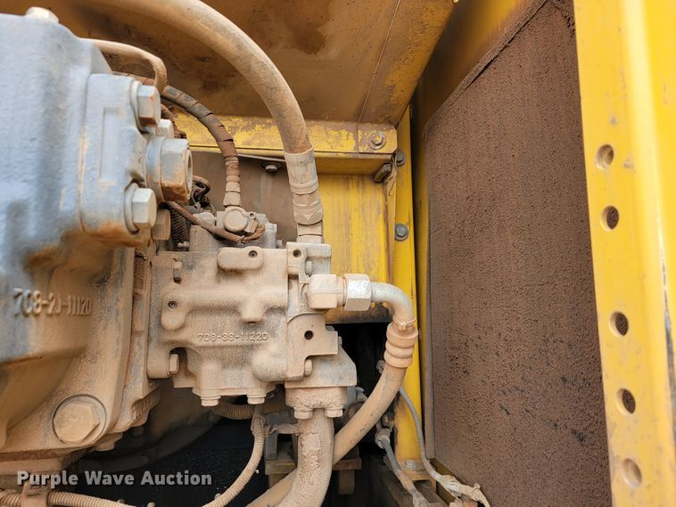image for item JL9681 2012 Komatsu PC490LC-10  excavator