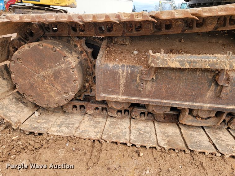 image for item JL9681 2012 Komatsu PC490LC-10  excavator