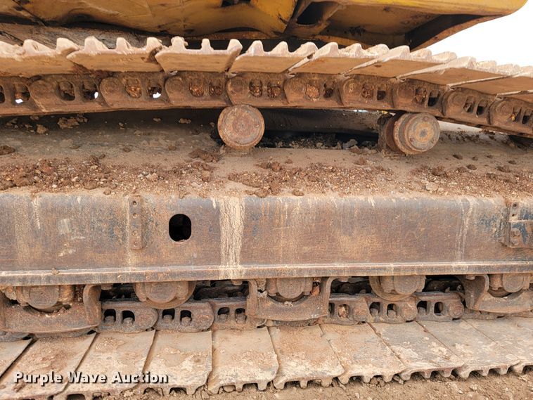 image for item JL9681 2012 Komatsu PC490LC-10  excavator