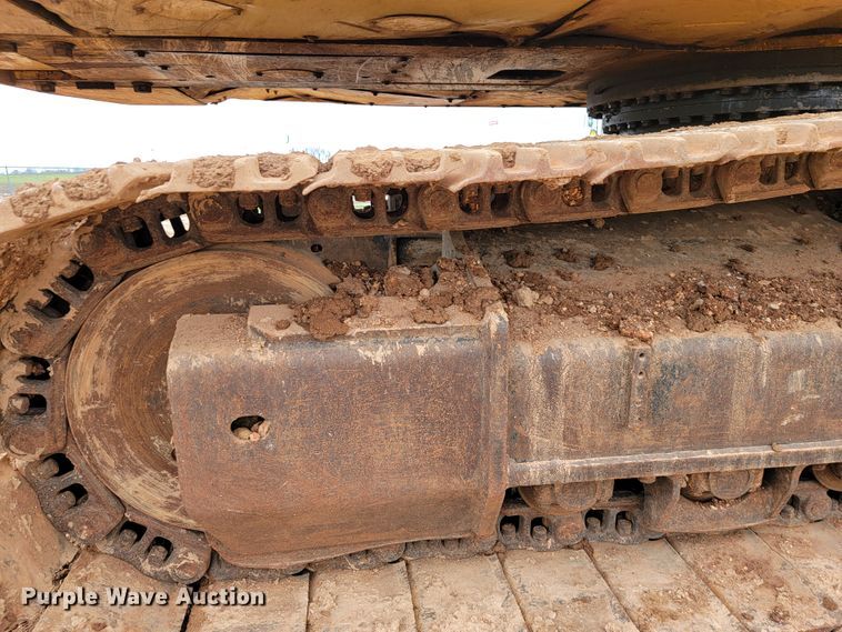 image for item JL9681 2012 Komatsu PC490LC-10  excavator