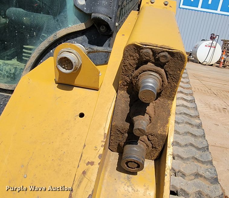 image for item JL9686 2017 Caterpillar 299D2  tracked skid steer loader