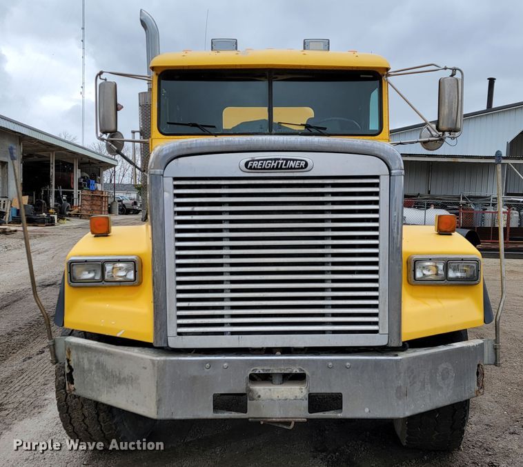 image for item JL9694 2000 Freightliner FLD  ready mix truck