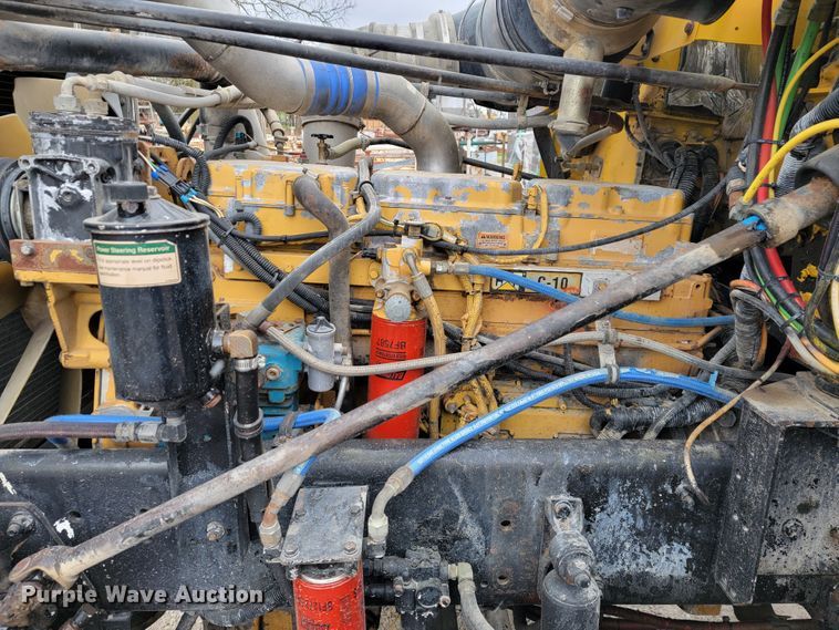 image for item JL9694 2000 Freightliner FLD  ready mix truck