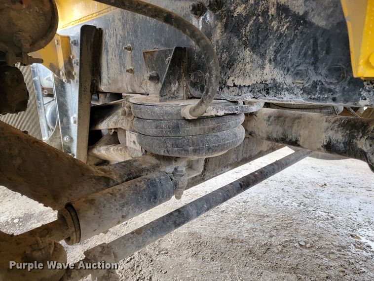 image for item JL9694 2000 Freightliner FLD  ready mix truck