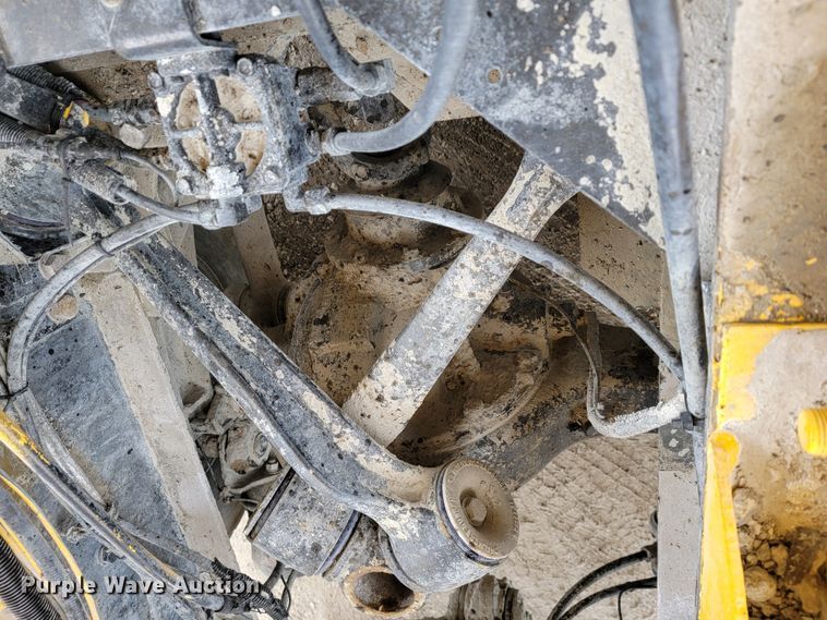 image for item JL9694 2000 Freightliner FLD  ready mix truck