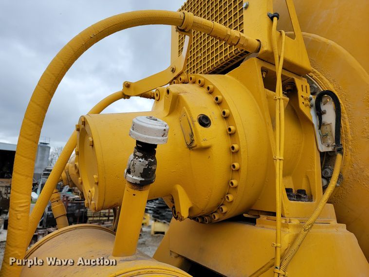 image for item JL9694 2000 Freightliner FLD  ready mix truck