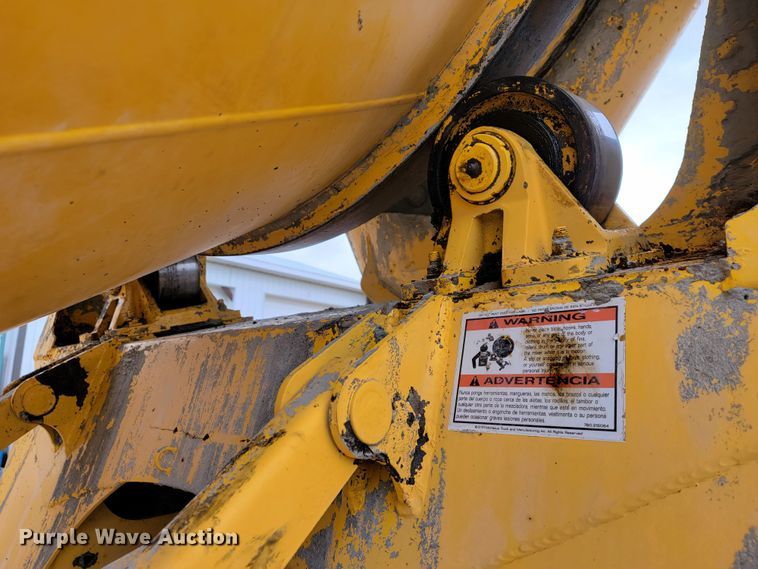 image for item JL9694 2000 Freightliner FLD  ready mix truck