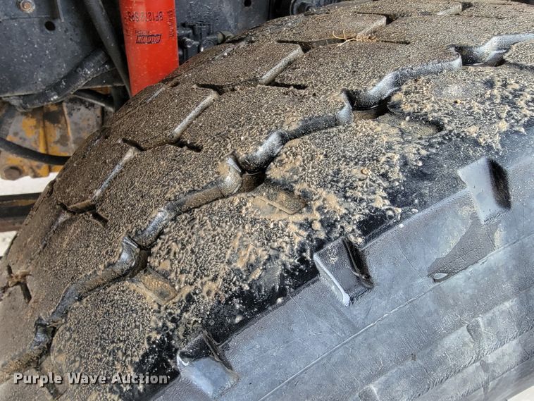 image for item JL9694 2000 Freightliner FLD  ready mix truck