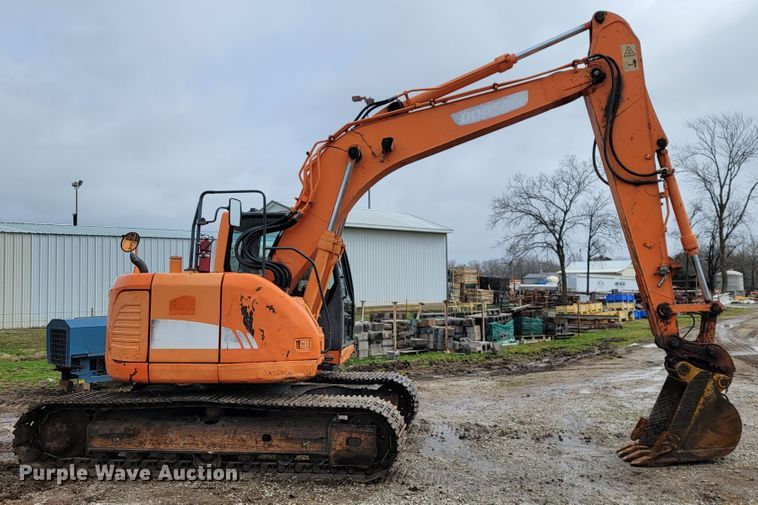 image for item JL9699 2010 Doosan DX140LCR  excavator