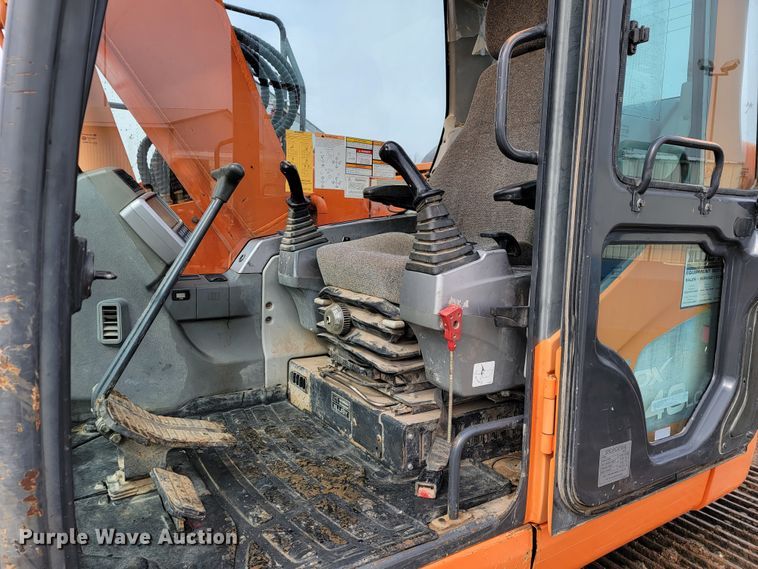 image for item JL9699 2010 Doosan DX140LCR  excavator