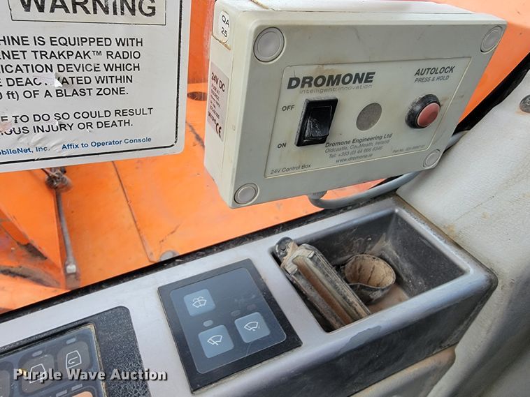 image for item JL9699 2010 Doosan DX140LCR  excavator