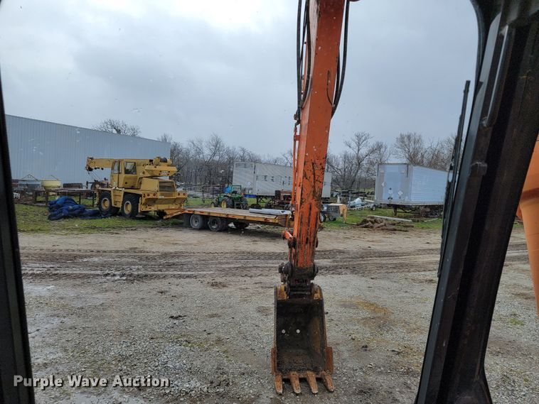 image for item JL9699 2010 Doosan DX140LCR  excavator