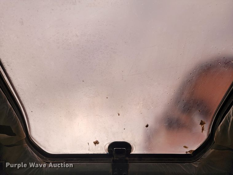 image for item JL9699 2010 Doosan DX140LCR  excavator