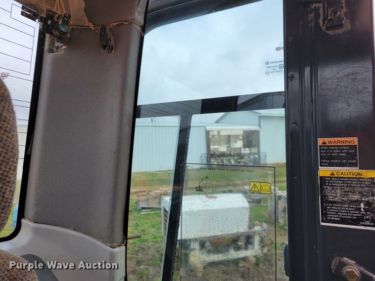 image for item JL9699 2010 Doosan DX140LCR  excavator