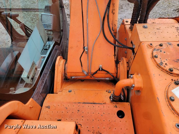 image for item JL9699 2010 Doosan DX140LCR  excavator