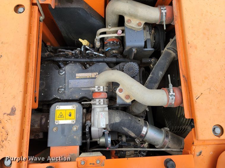 image for item JL9699 2010 Doosan DX140LCR  excavator