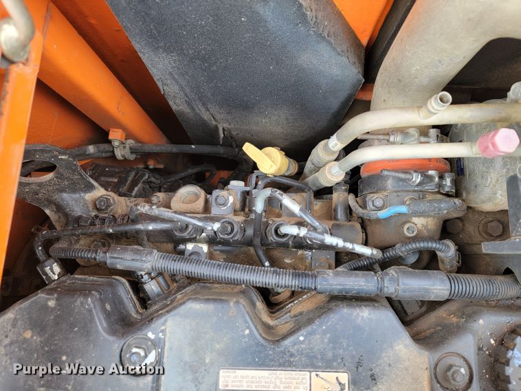 image for item JL9699 2010 Doosan DX140LCR  excavator