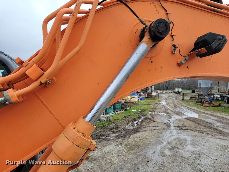 image for item JL9699 2010 Doosan DX140LCR  excavator