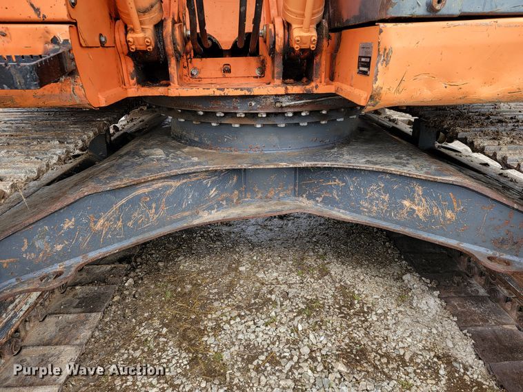 image for item JL9699 2010 Doosan DX140LCR  excavator