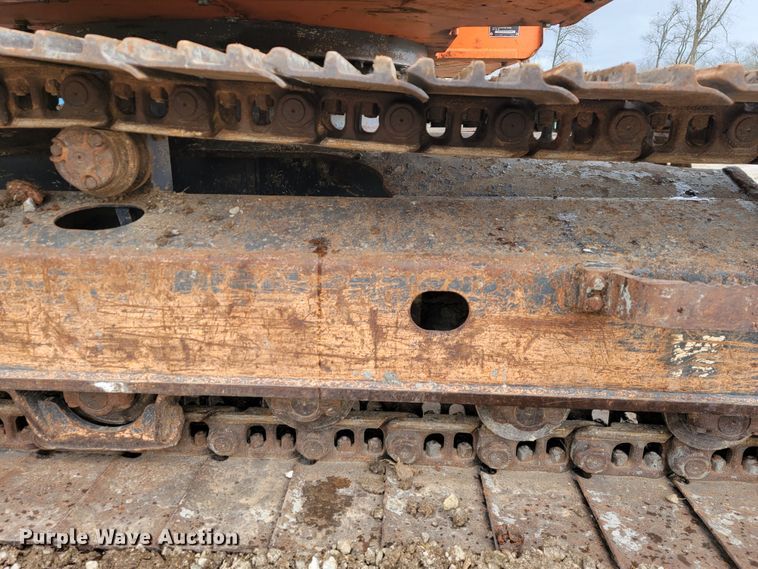 image for item JL9699 2010 Doosan DX140LCR  excavator