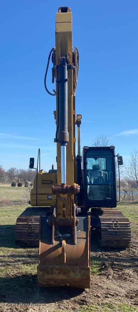 image for item JN9264 2011 Caterpillar 320DL  excavator
