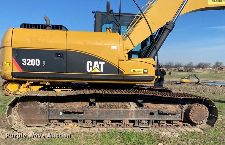 image for item JN9264 2011 Caterpillar 320DL  excavator