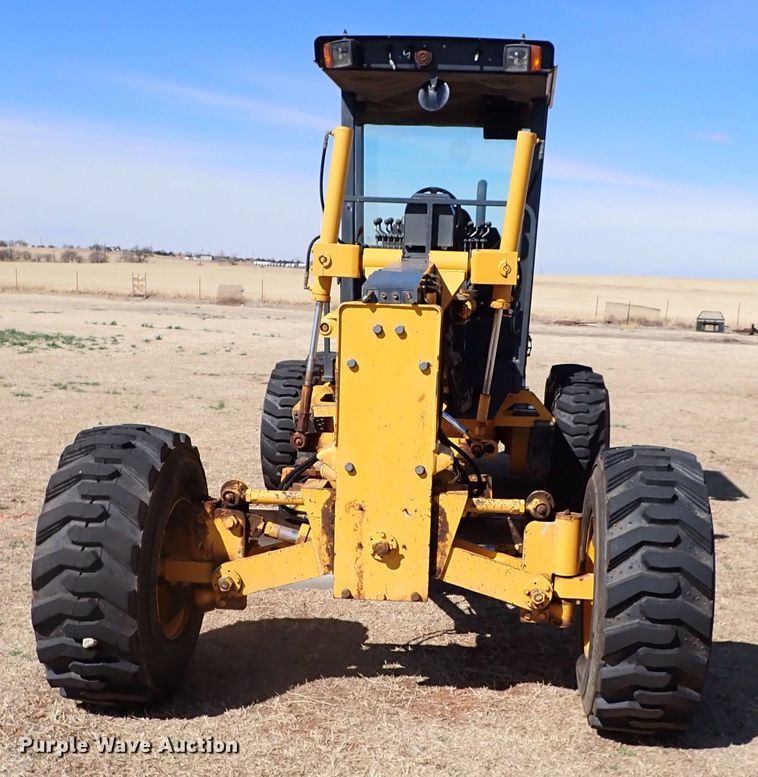 image for item JO9583 2004 Champion C80B  motor grader