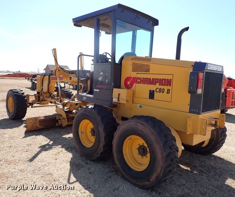 image for item JO9583 2004 Champion C80B  motor grader