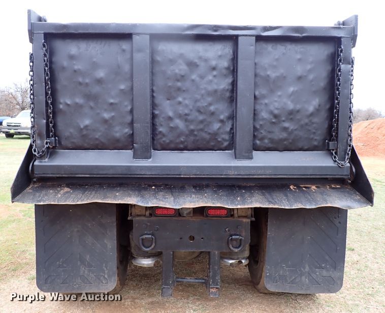 image for item JO9594 1997 Freightliner FLD112  dump truck