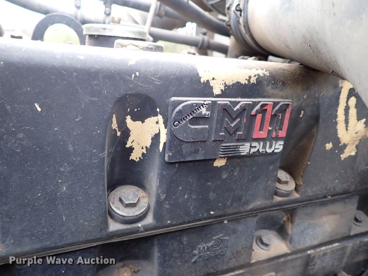 image for item JO9594 1997 Freightliner FLD112  dump truck