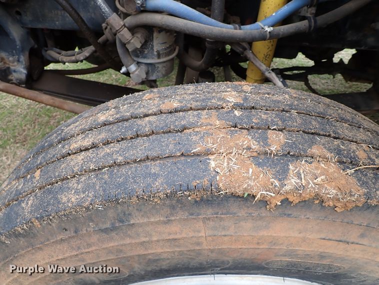 image for item JO9594 1997 Freightliner FLD112  dump truck