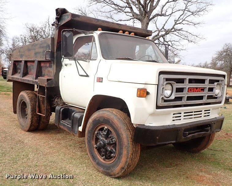 image for item JO9596 1981 GMC C70  dump truck