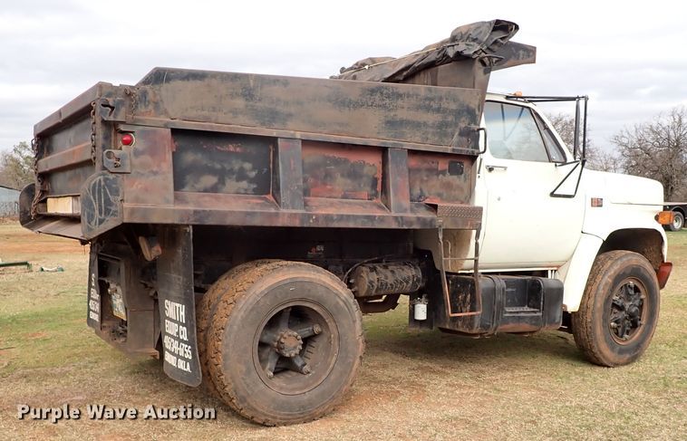 image for item JO9596 1981 GMC C70  dump truck