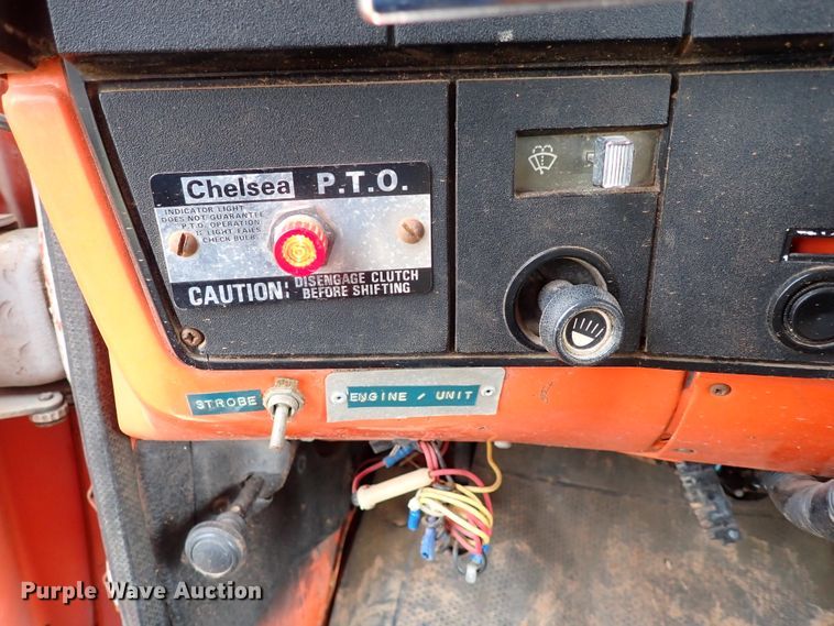image for item JO9596 1981 GMC C70  dump truck