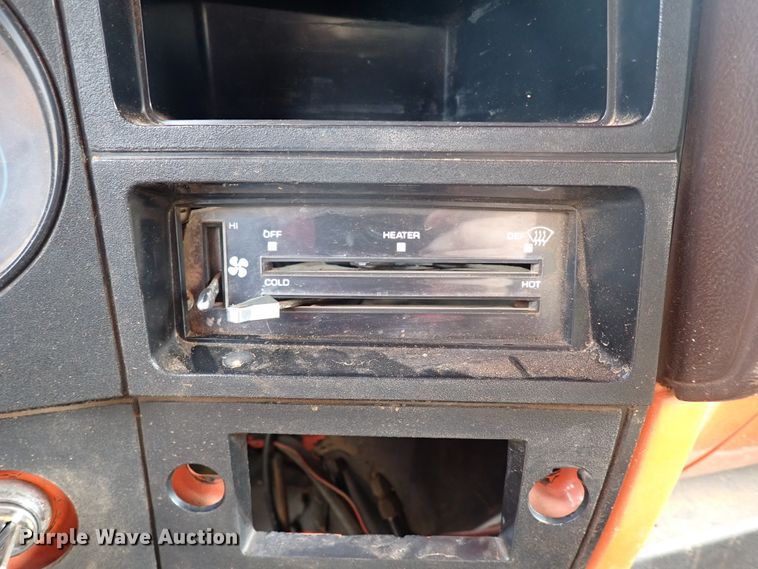 image for item JO9596 1981 GMC C70  dump truck