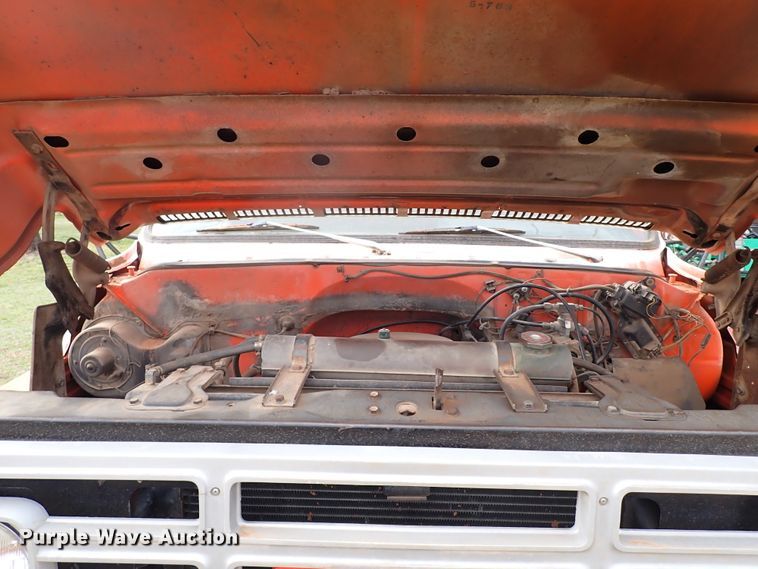 image for item JO9596 1981 GMC C70  dump truck