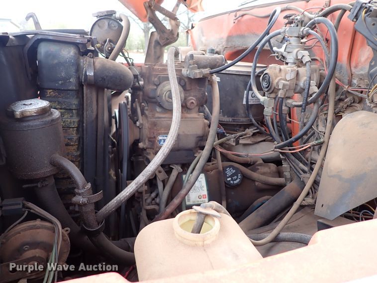 image for item JO9596 1981 GMC C70  dump truck