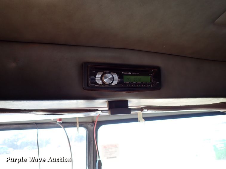 image for item JO9739 1994 Peterbilt 379  dump truck